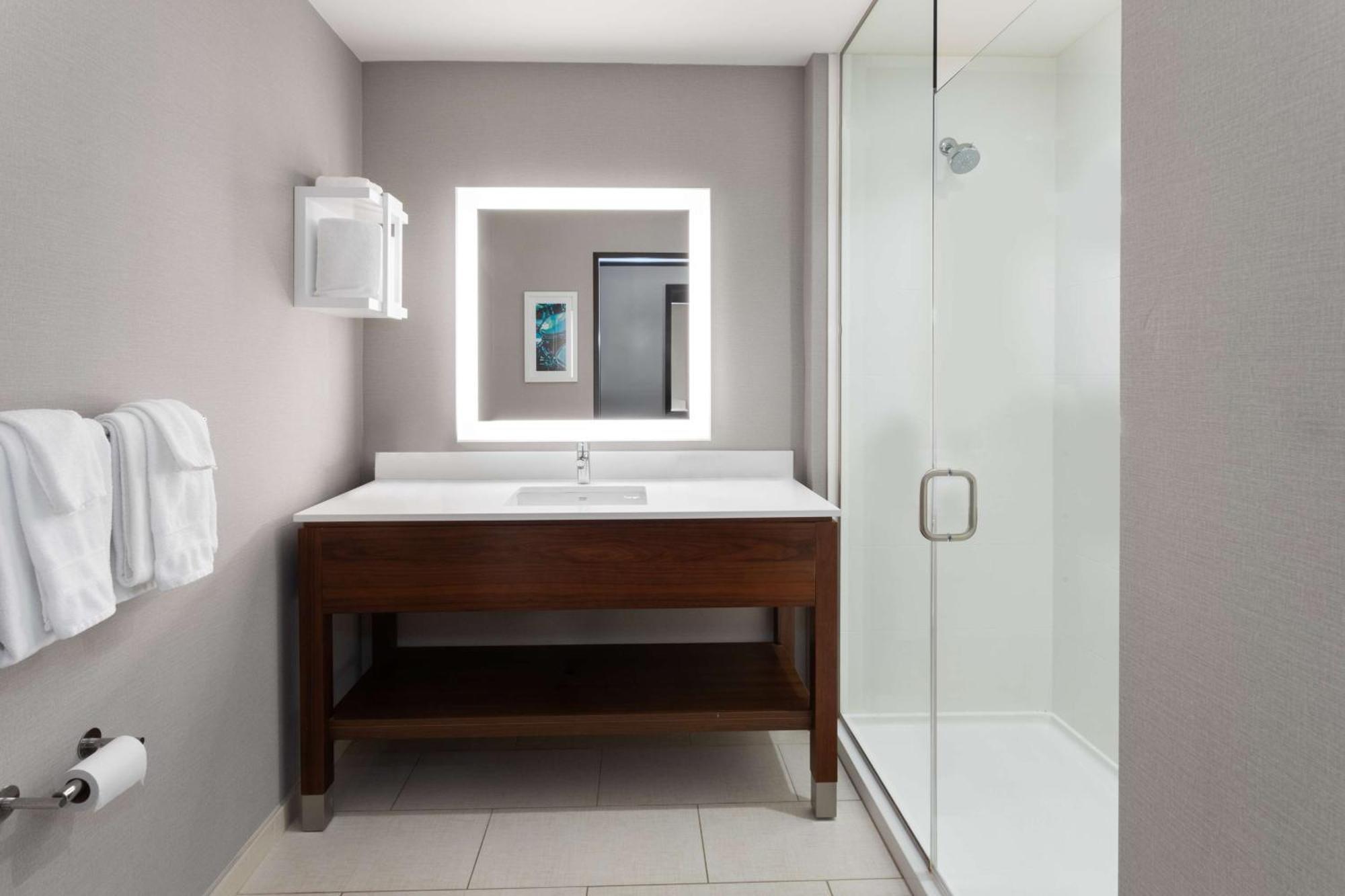 Hampton Inn By Hilton Nashville Airport Century Place Εξωτερικό φωτογραφία
